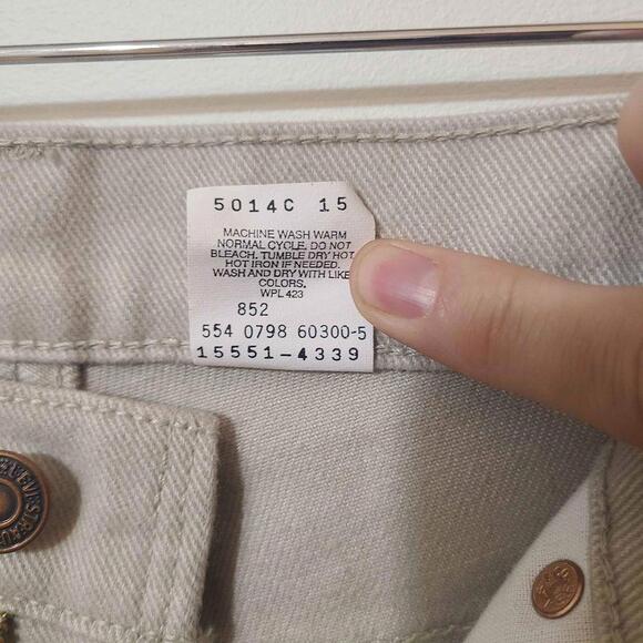 1998 Vintage Levi's Made in USA size 8 (28W) - Picture 3 of 9
